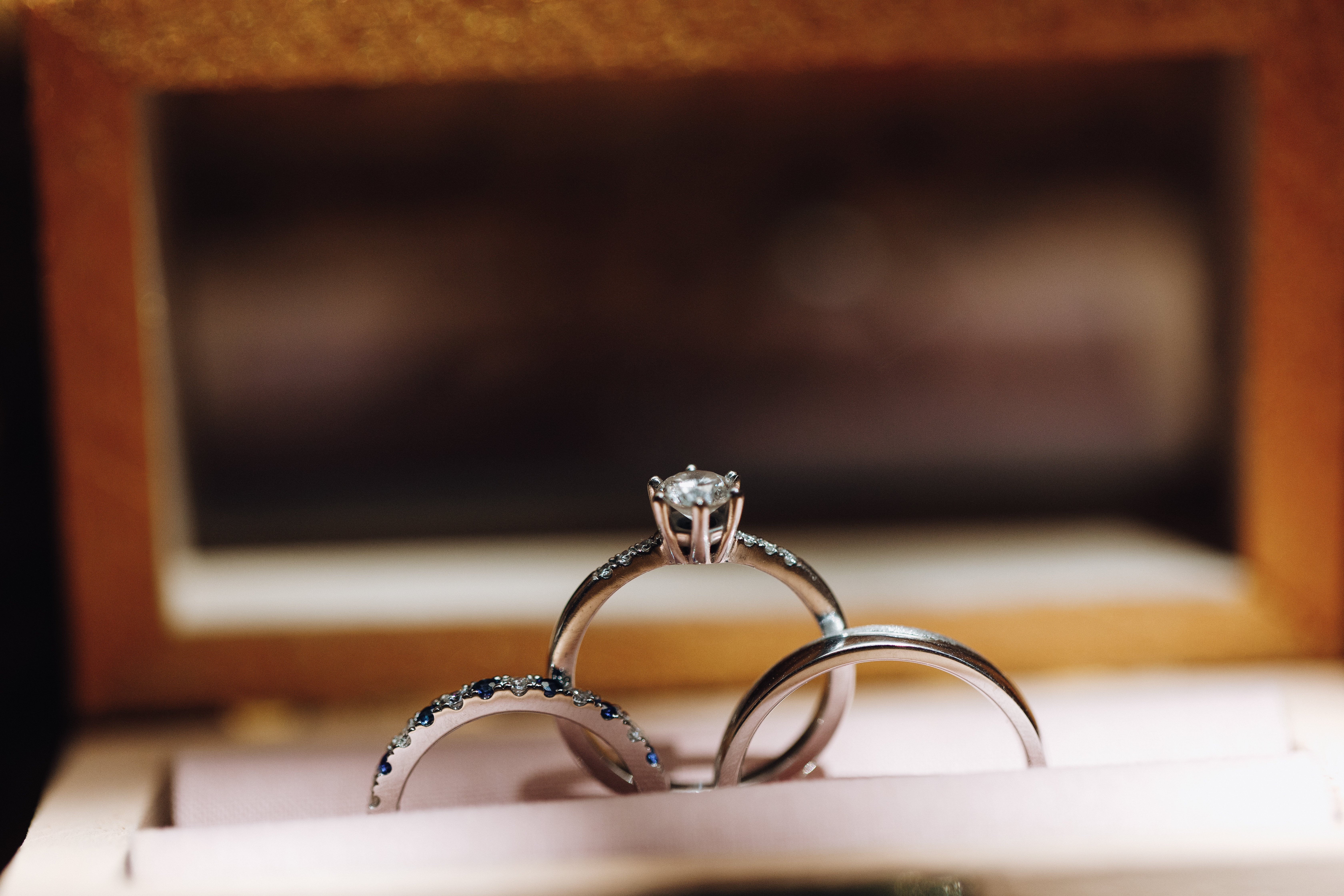 https://theorik.com/storage/photos/3/engagement-wedding-rings-with-precious-stones.jpg